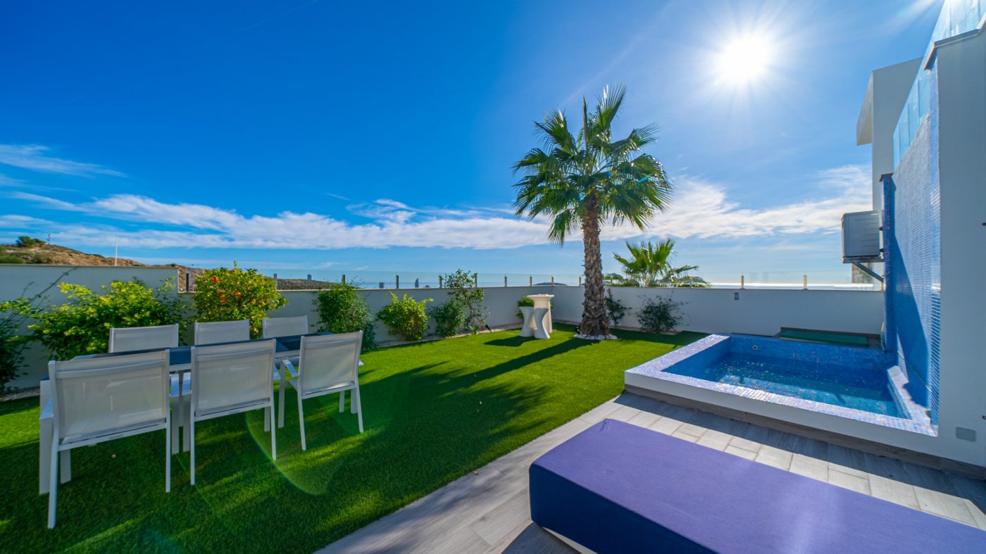 VILLA DE LUJO EN VENTA EN FINESTRAT – BALCON DE FINESTRAT