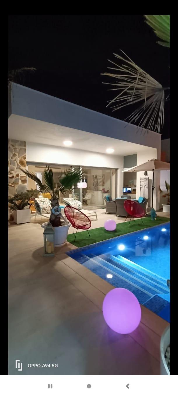Mooie luxe villa in La Siesta