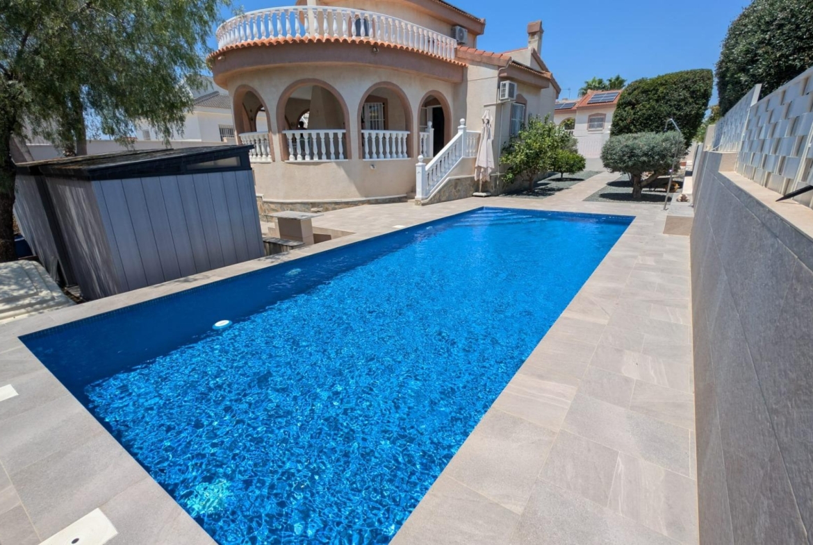 Chalet in Rojales