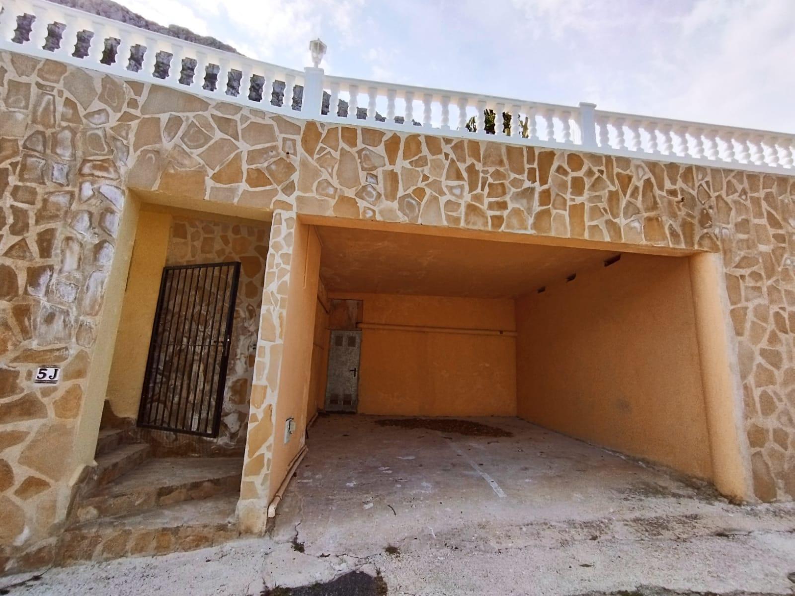 2-55-4 Exclusieve villa in Calpe met panoramisch uitzicht en een grote investeringsmogelijkheid