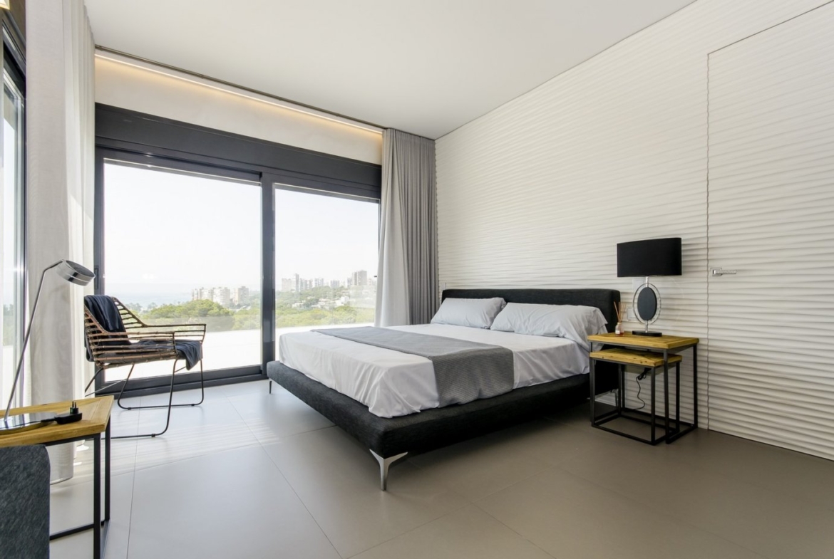 NEW CONSTRUCTION VILLAS 250 m FROM THE BEACH IN CAMPOAMOR