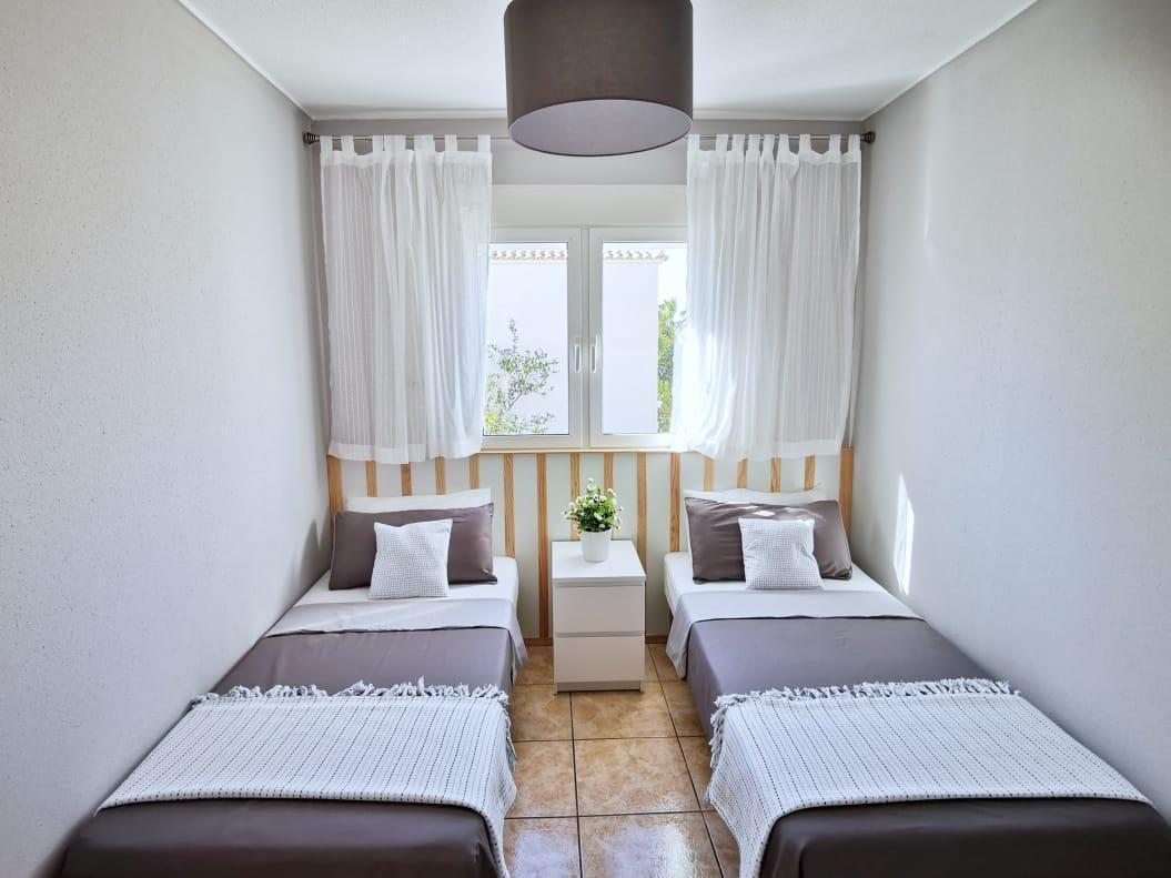 2-57-14 Ruim chalet in La Florida, Orihuela Costa – Ideaal om te genieten van de zon en het strand