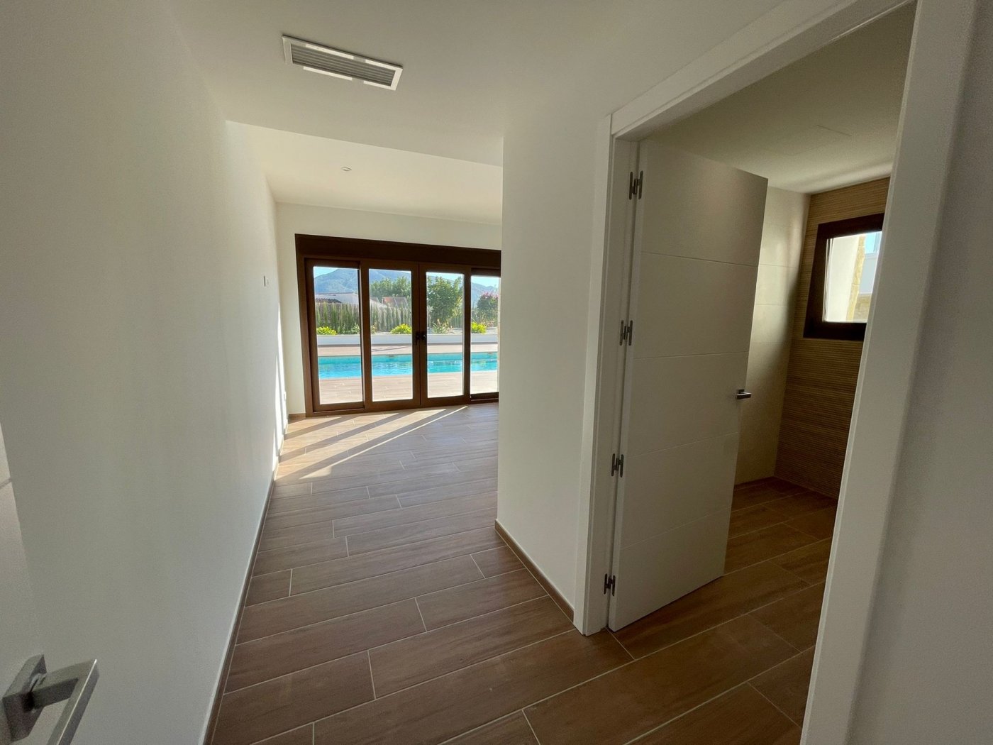 2-57-2 LUXURY VILLA IN ALTEA