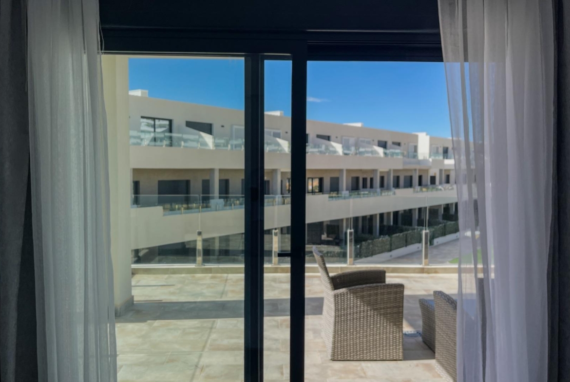 Moderne duplex met 5 slaapkamers in het exclusieve Campirroso complex, Finestrat
