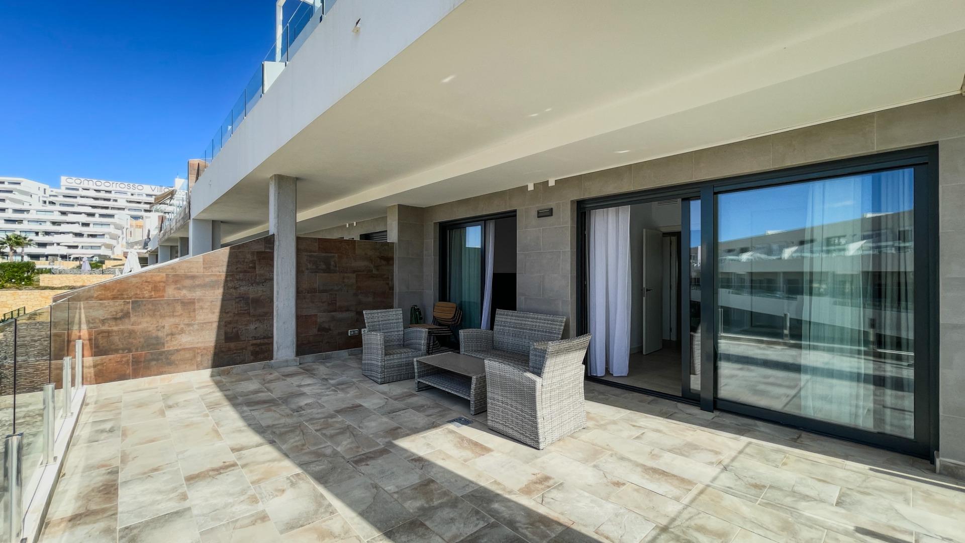 2-59-12 Moderne duplex met 5 slaapkamers in het exclusieve Campirroso complex, Finestrat