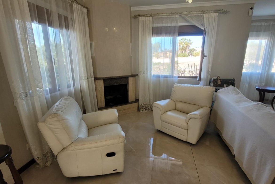 Luxury Villa in Ciudad Quesada with Stunning Clear Views