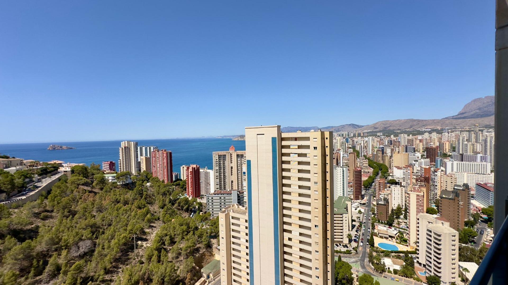 Apartamento con vistas al mar con Licencia Turística en Benidorm