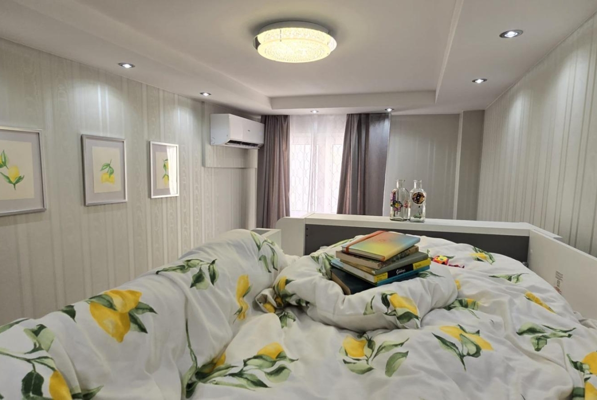 REFORMADO APPARTAMENTO A 50 METROS DE LA PLAYA. 3 DORM. 1 BAÑO. 101 M2.