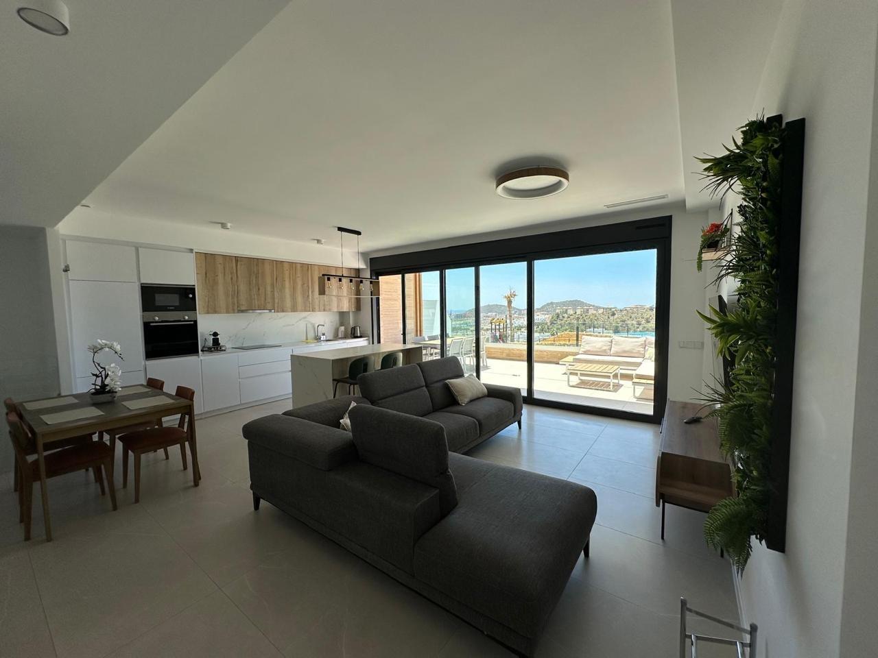 Duplex with Sea Views