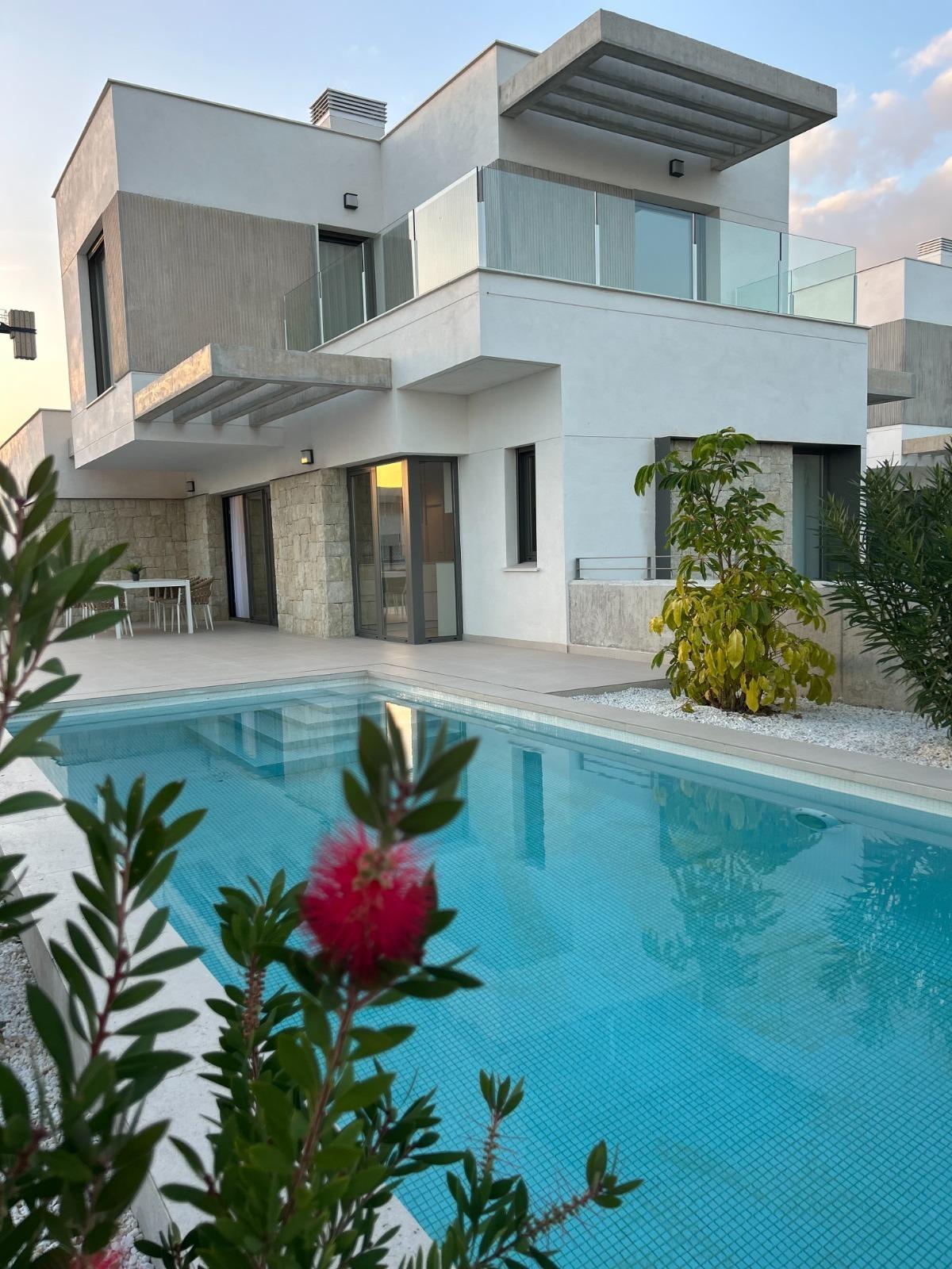 VILLA SKY – COSTABELLA WONINGEN