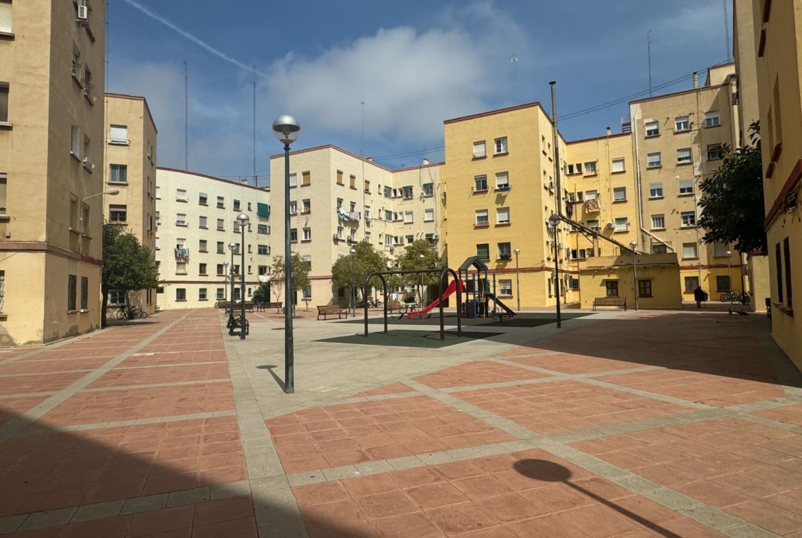 Amplio piso de 3 habitaciones en El Grau