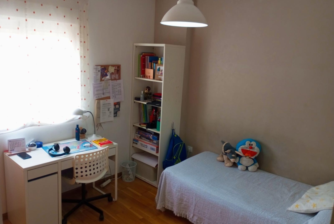 Amplio y Moderno Apartamento en el Corazón de San Juan, Alicante