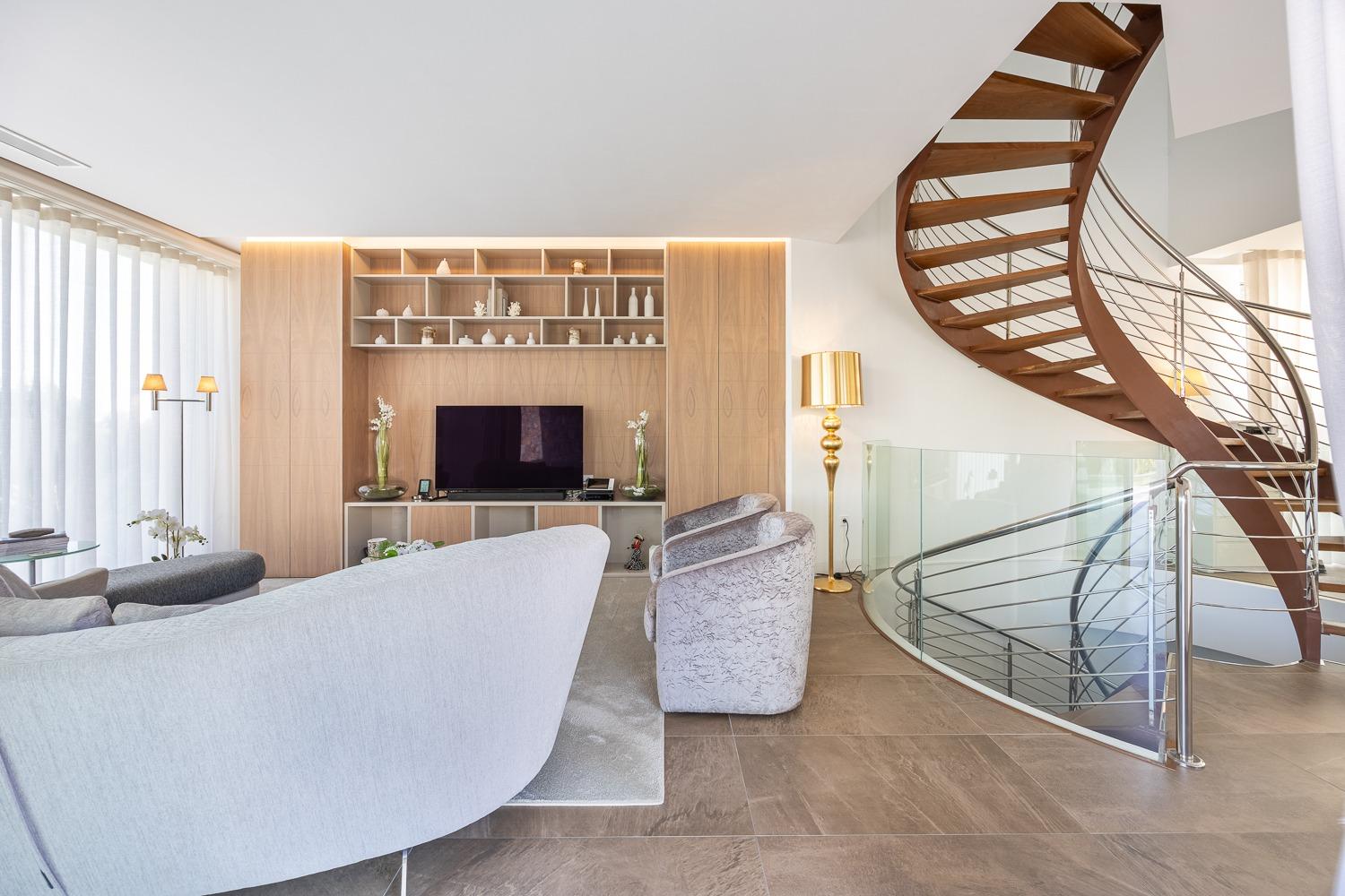 Stunning designer villa in Finestrat, where comfort meets contemporary elegance.
