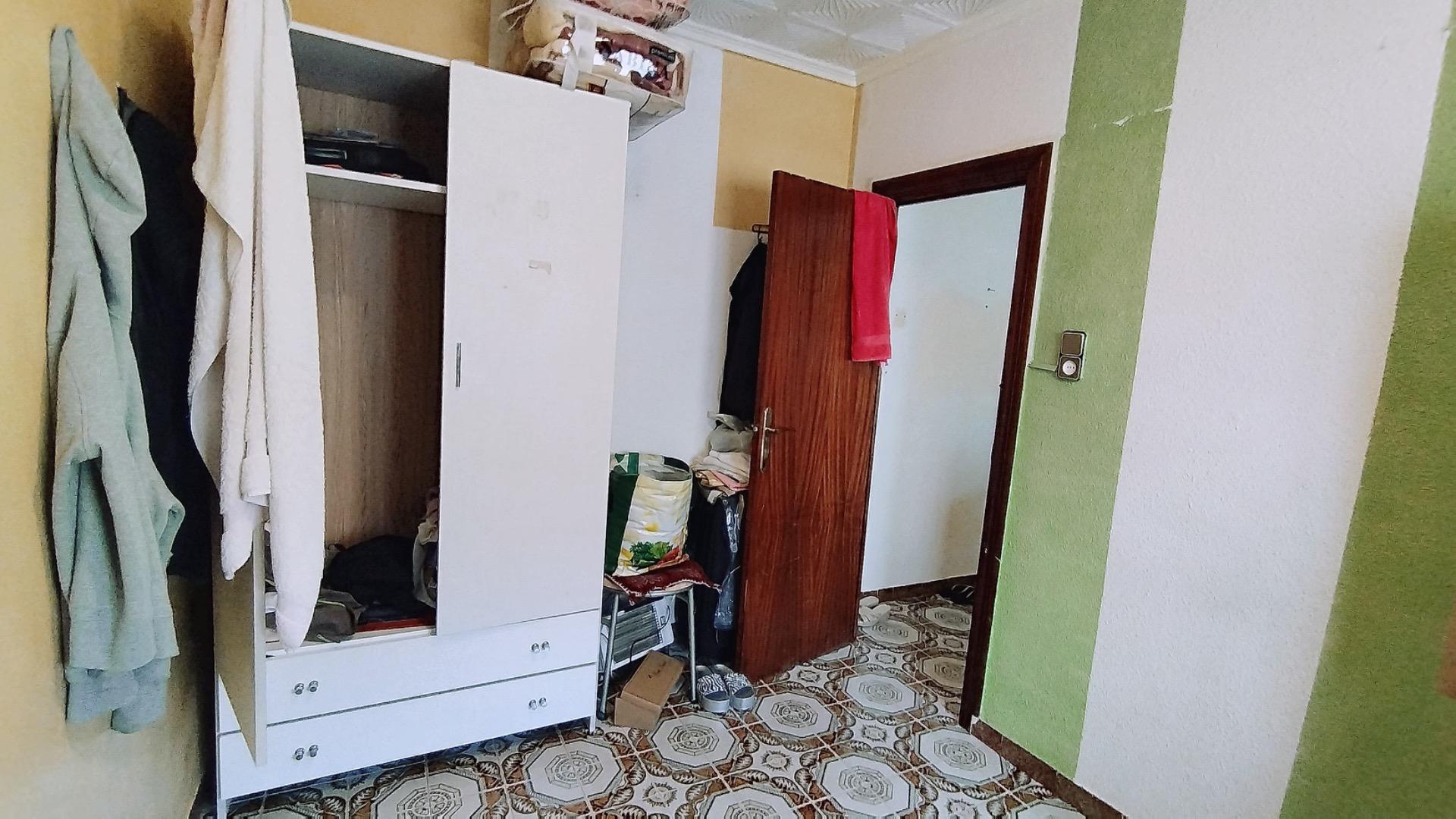 Grote investeringsmogelijkheid in Alicante in Virgen Del Remedio