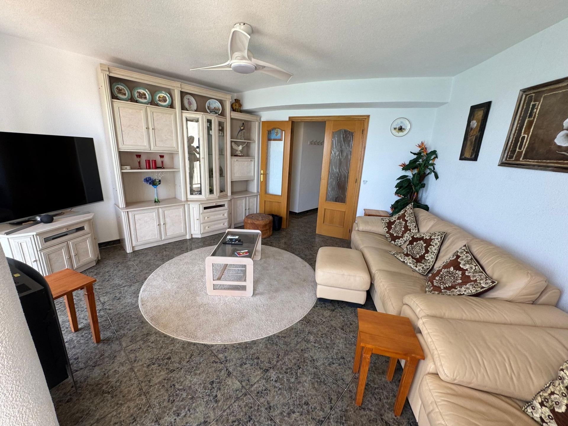 2-6-303 Fantástico apartamento de 3 slaapzalios en primera línea de playa en Torrevieja