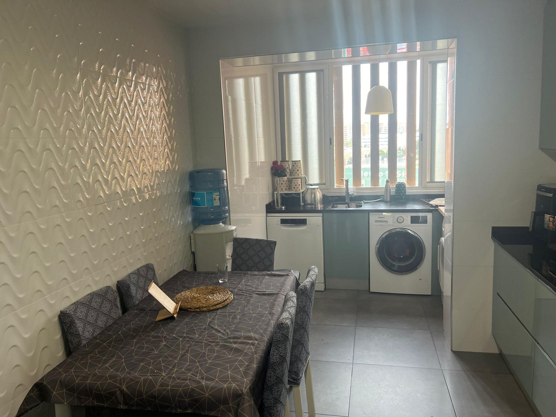 Spacious and Modern Renovated Apartment in San Blas, Alicante