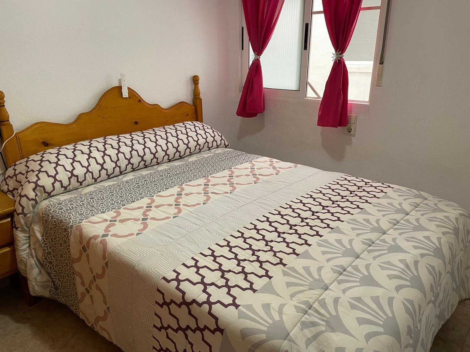 Charming Apartment in Torrevieja – Parque de las Naciones 🌞 2 bedrooms 1 bathroom with pool and garage