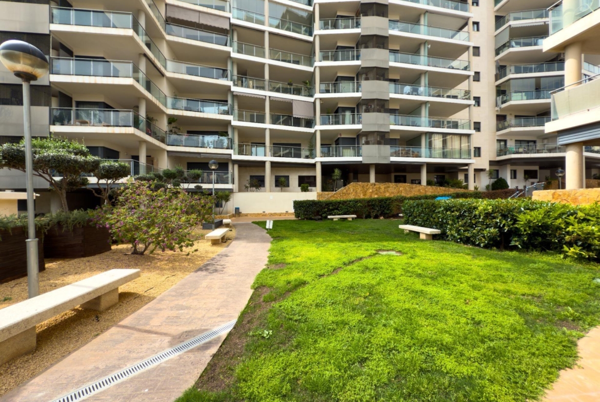 Coqueto apartamento a 200 m de la playa de la Cala de Finestrat