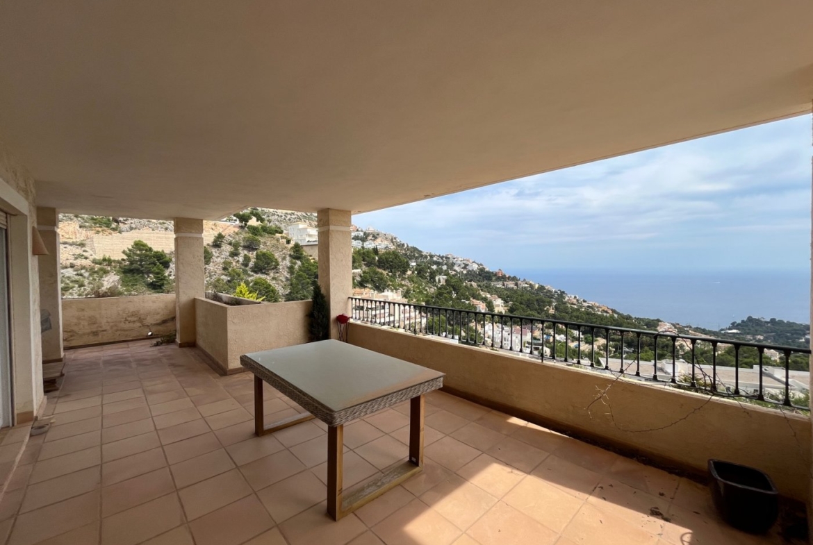 ALTEA HILLS EXCLUSIVE FLAT FOR SALE WITH SEA VIEWS