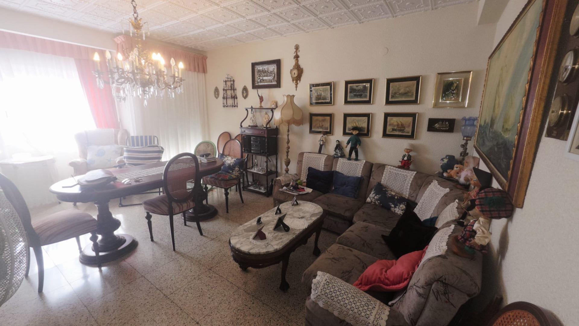 2-6-391 Magnifica vivienda en pleno centro de Alicante con ascensor y garaje, junto al Corte Inglés