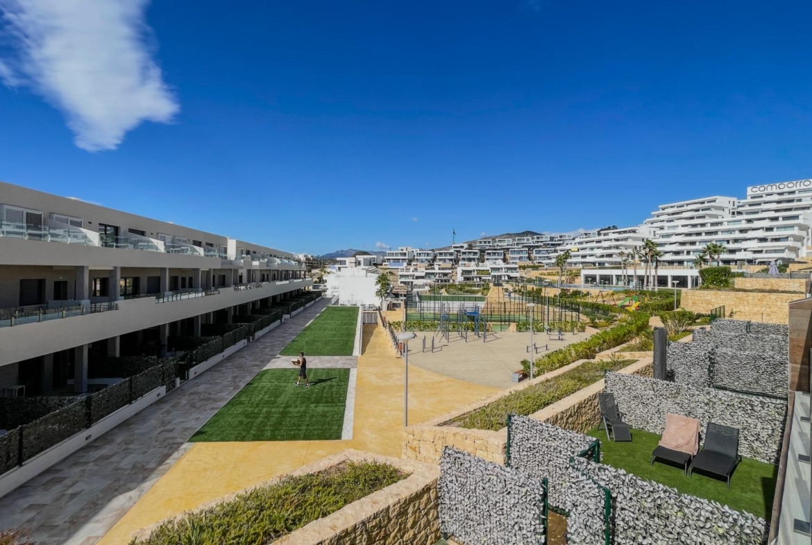 Moderne duplex met 5 slaapkamers in het exclusieve Campirroso complex, Finestrat