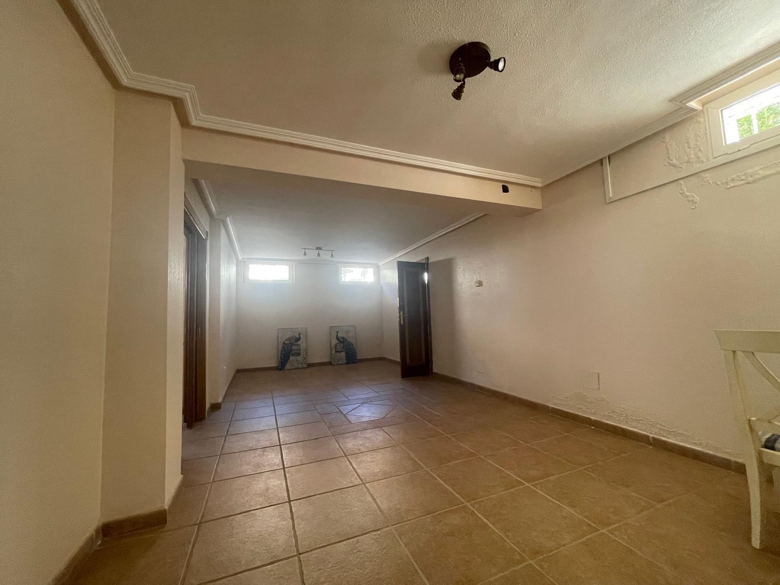 VILLA PARADA CON VISTAS AL MAR Y A 200 METROS DE PLAYA! ZONA TORRE LA MATA. 5 DRM. 3 BAÑOS. PISCINA PRIVADA.