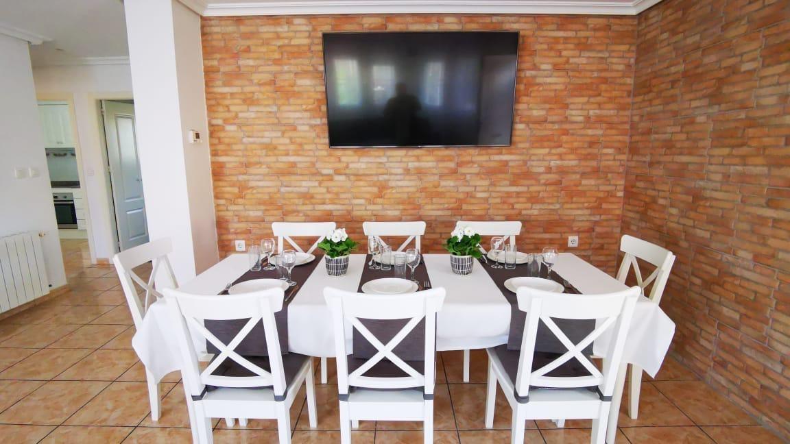 Ruim chalet in La Florida, Orihuela Costa – Ideaal om te genieten van de zon en het strand