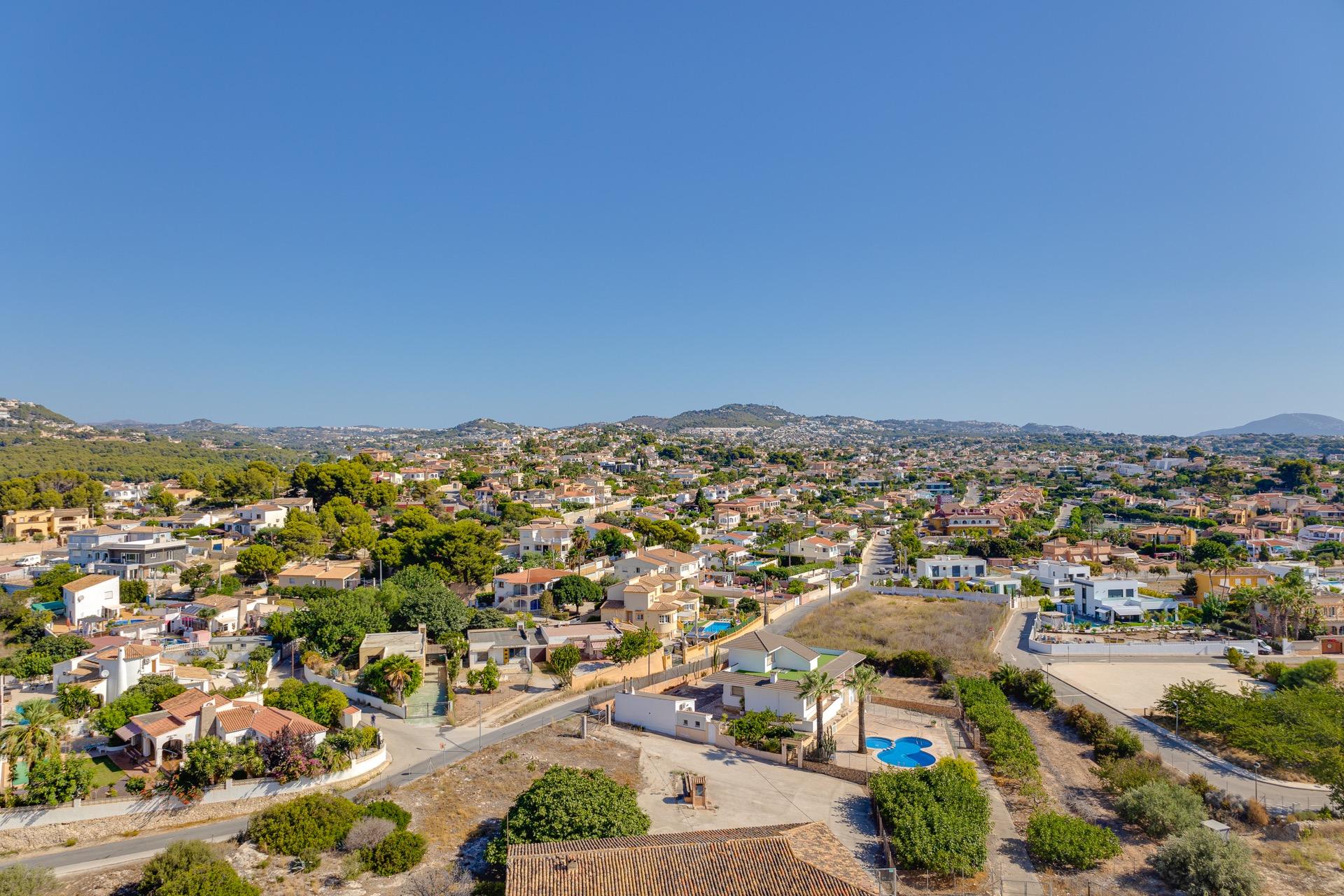SPECTACULAR NEW LARGE APARTMENT WITH SEA AND MOUNTAIN VIEWS IN CALPE