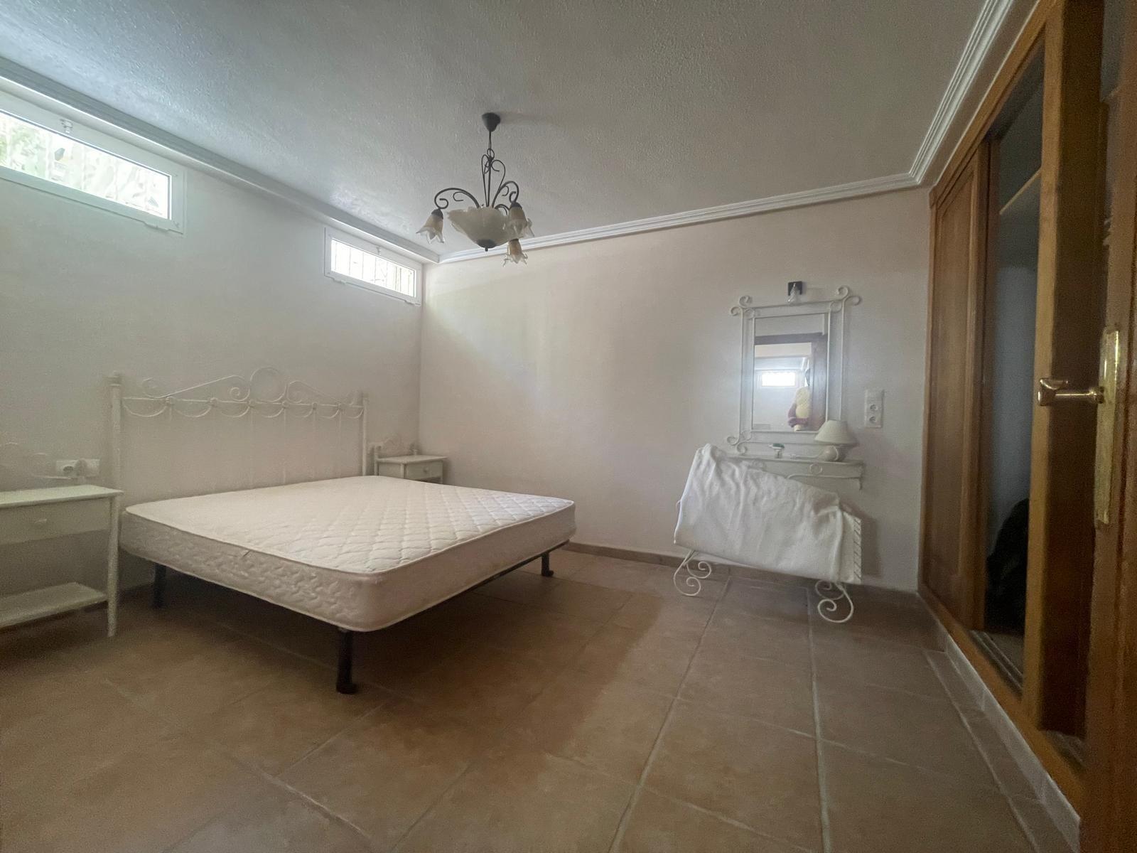 VILLA PARADA CON VISTAS AL MAR Y A 200 METROS DE PLAYA! ZONA TORRE LA MATA. 5 DRM. 3 BAÑOS. PISCINA PRIVADA.