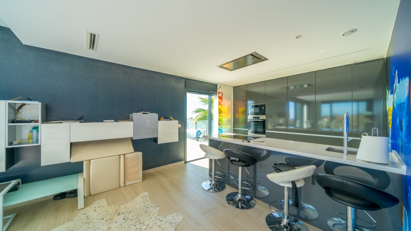 VILLA DE LUJO EN VENTA EN FINESTRAT – BALCON DE FINESTRAT
