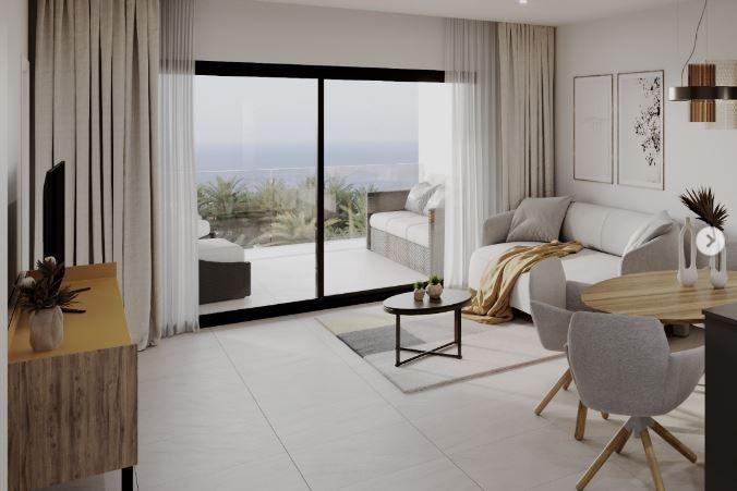 APPARTAMENTOS DE OBRA NUEVA CON VISTAS AL MAR. 2 DOR. 2 BAÑOS. APARCAMENTO. PISCINA.