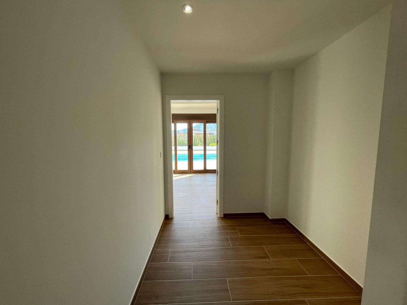 2-62-2 LUXURY VILLA IN ALTEA