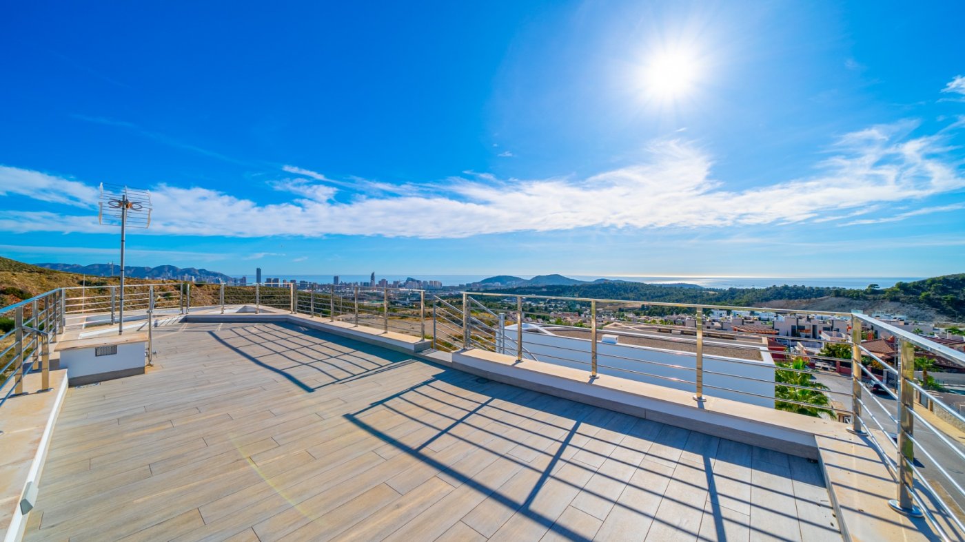 VILLA DE LUJO EN VENTA EN FINESTRAT – BALCON DE FINESTRAT