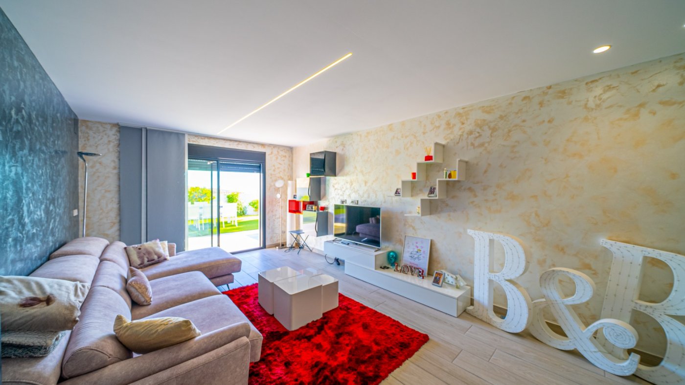 VILLA DE LUJO EN VENTA EN FINESTRAT – BALCON DE FINESTRAT