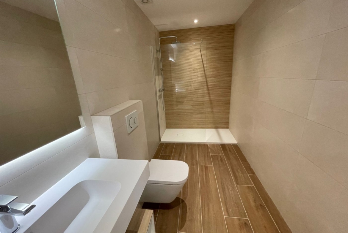 LUXURY VILLA IN ALTEA