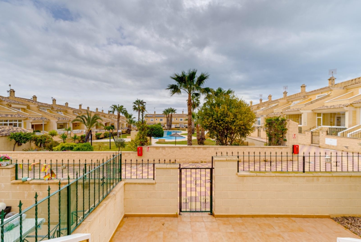 Large corner semi-detached house with sea views,