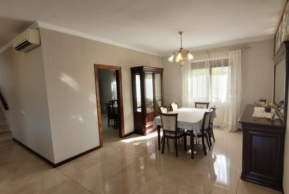Luxury Villa in Ciudad Quesada with Stunning Clear Views