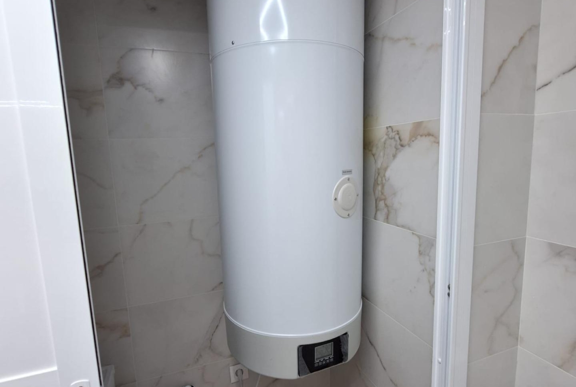Nieuwbouw appartement in Villamartin met parkeerplaats en gemeenschappelijk zwembad