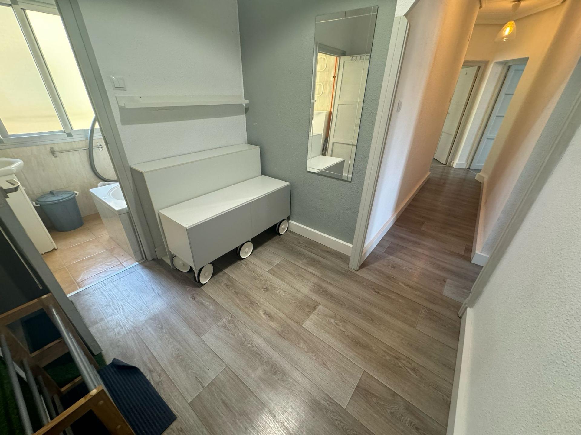 Amplio piso de 3 habitaciones en El Grau