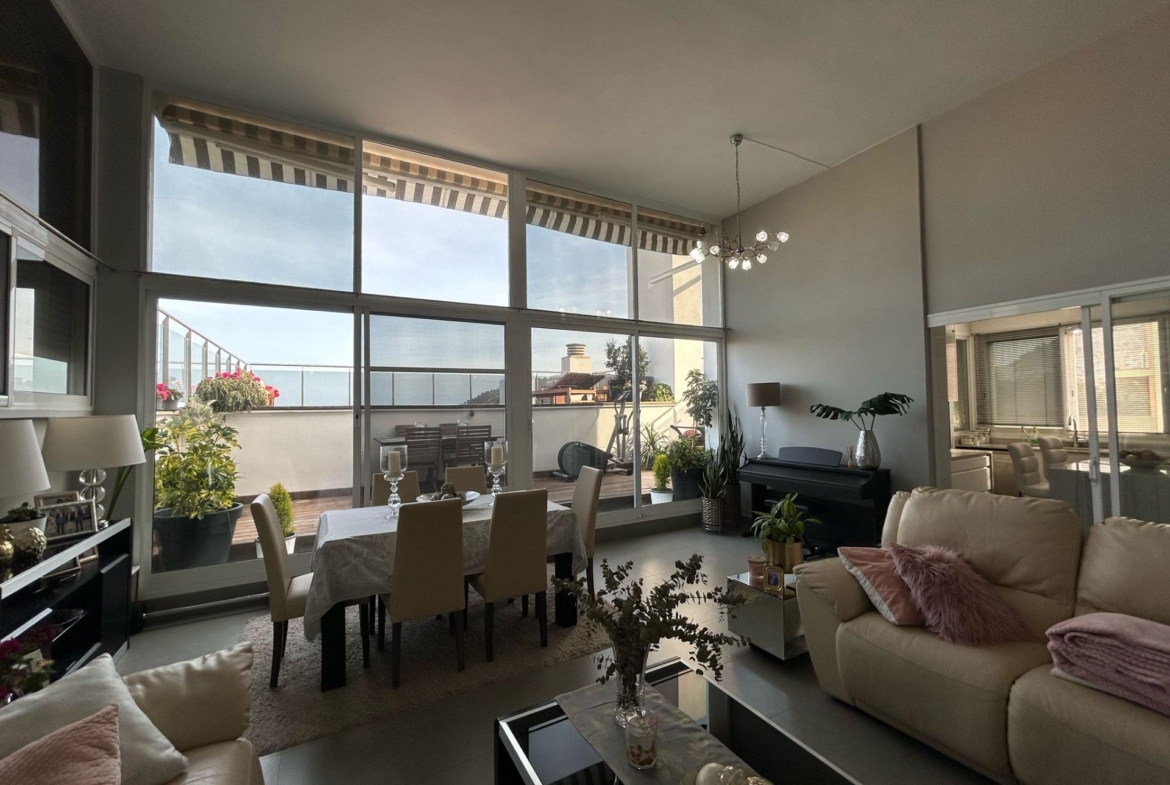 Luxe Penthouse in Cala de Finestrat: Een droom aan de Middellandse Zee