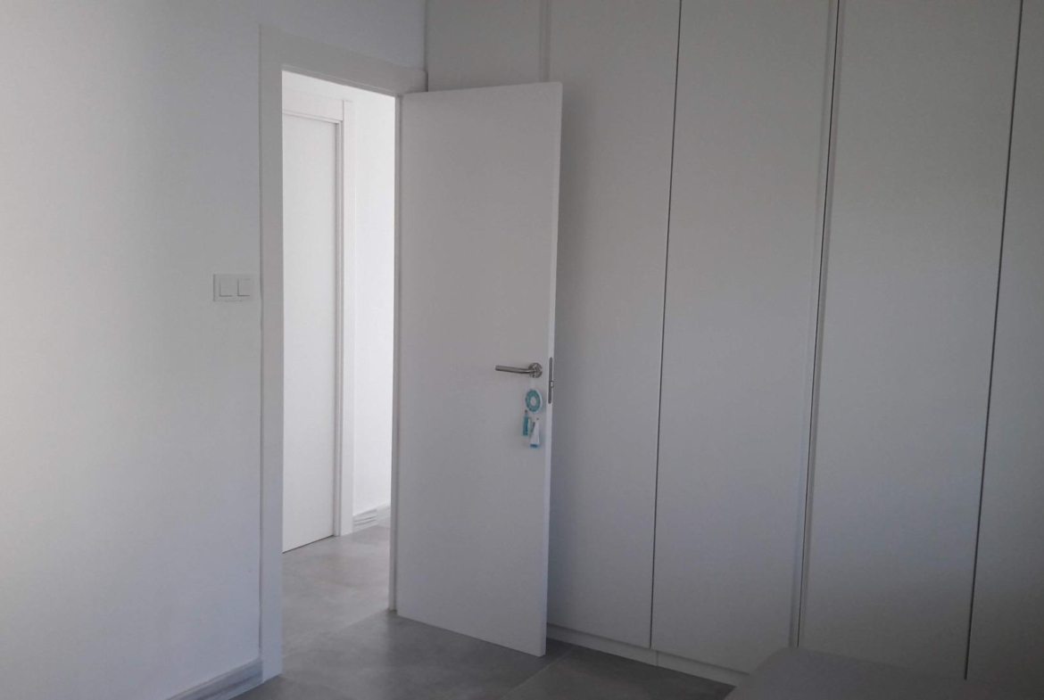 OCASIÓN CHALET INDEPENDIENTE CON VISTAS AL MAR LICENCIA TURÍSTICA EN LA COVETA