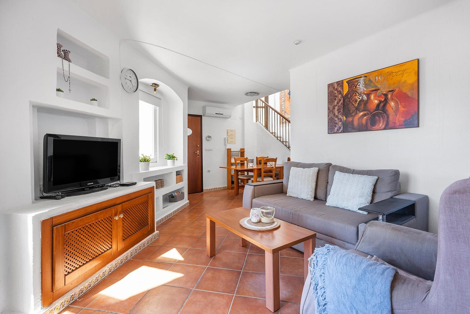 2-7-259 ATÍCO EN PUNTA PRIMA CON SOLARIUM PRIVADO DE 40 M2. 2 DORM. 2 BAÑOS. PISCINA COMUNITARIA.