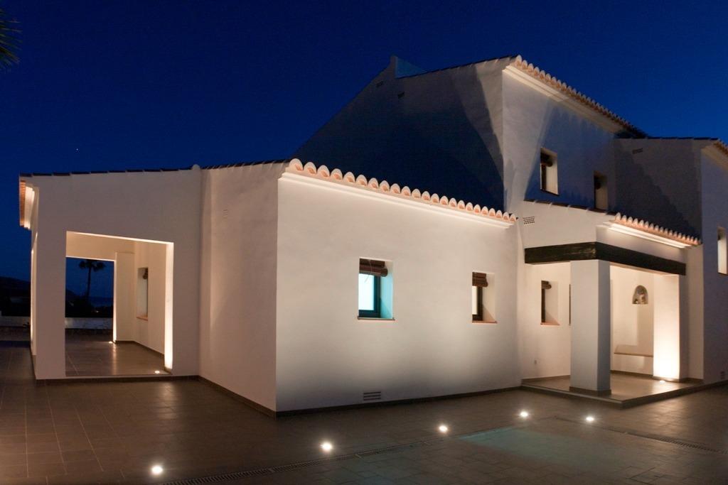 Exclusieve villa met uitzicht op zee in Moraira (Costa Blanca, Alicante)