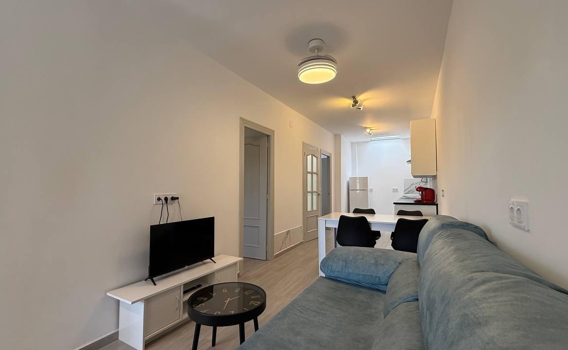 Bungalow with newly renovated, 2 bedrooms, 1 bathroom