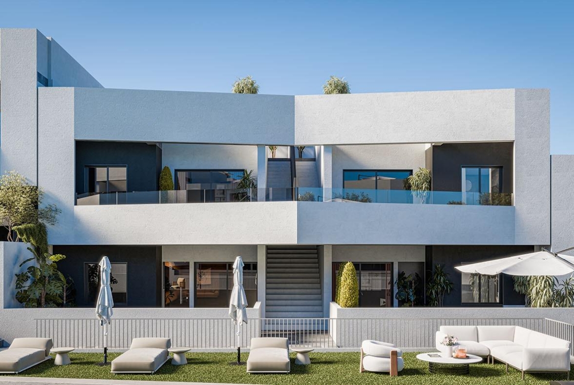 OBRA NUEVA BUNGALOWS PLANTA BAJA Y PLANTA ALTA! EN SAN MIGUEL DE SALINAS. 2 DORM. 2 BAÑOS. JARDIN 33 M2. TOTAL 120 M2. PISCINA.