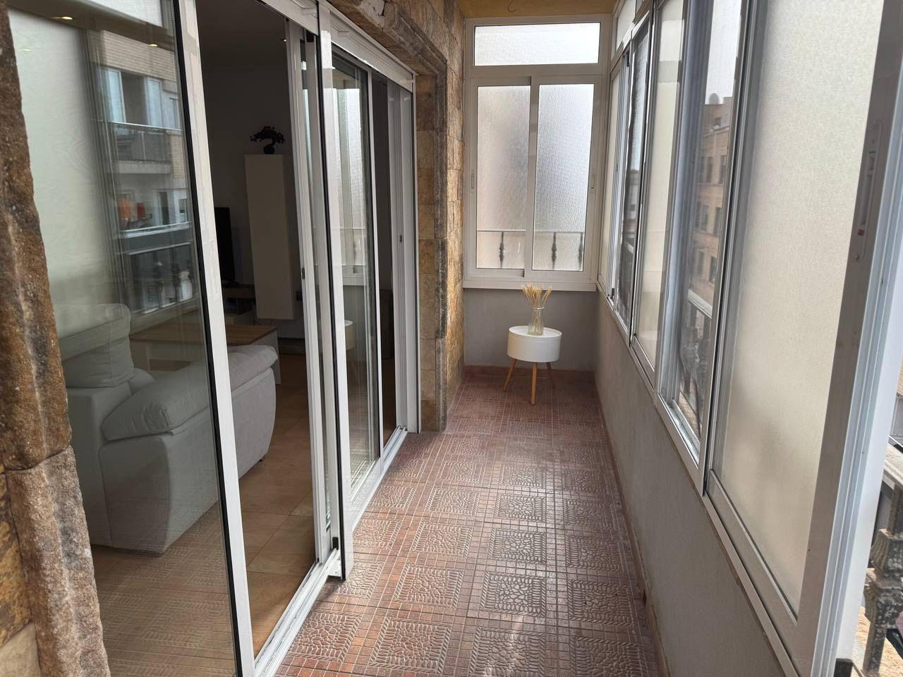 2-7-318 Spacious Semi-New Apartment in Torrevieja, Ideal for Living