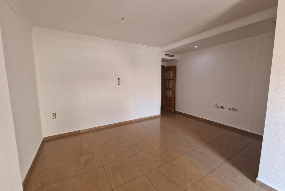 OPORTINIDAD!! APPARTAMENTO EN CABALLERA DE RODAS 2 HABS PISCINA COMUNITARIA 159.900