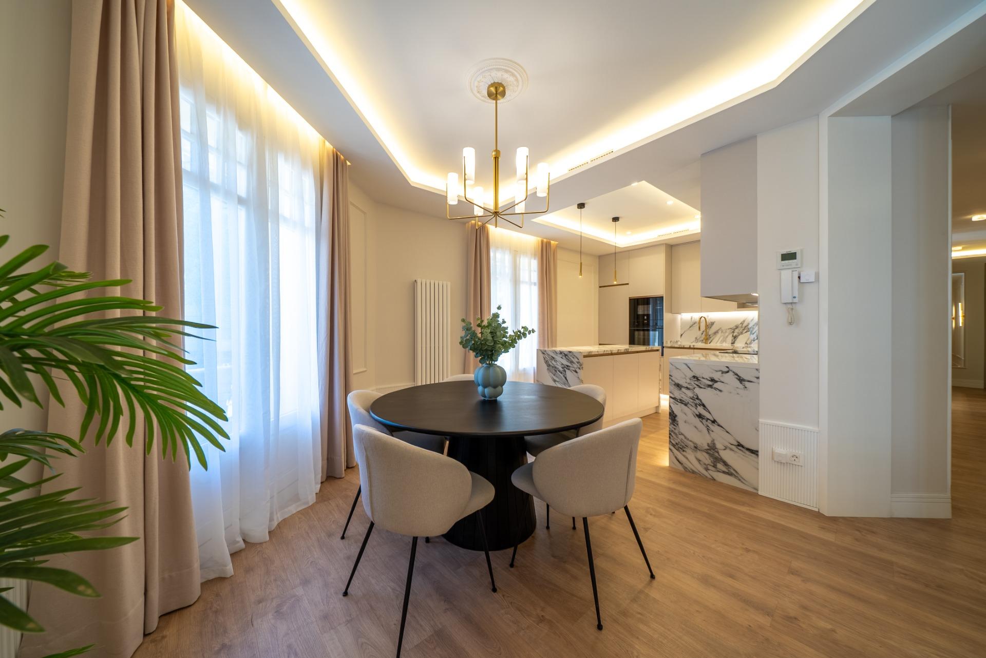 LUXURY APPARTMENT FOR SALE IN GOYA, SALAMANCA DISTRICT