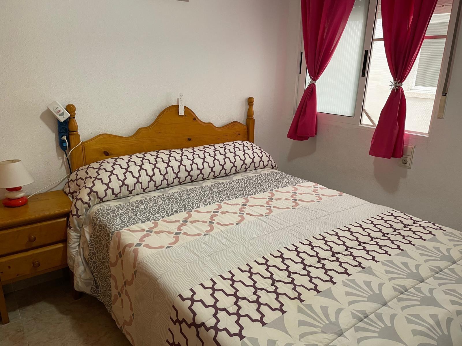 Charming Apartment in Torrevieja – Parque de las Naciones 🌞 2 bedrooms 1 bathroom with pool and garage