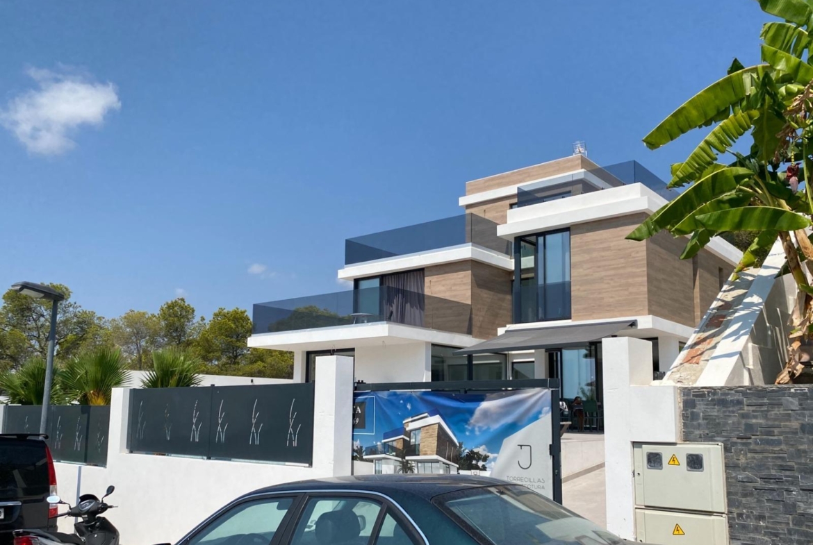 Ontdek uw nieuwe woning in Sierra Cortina, Finestrat